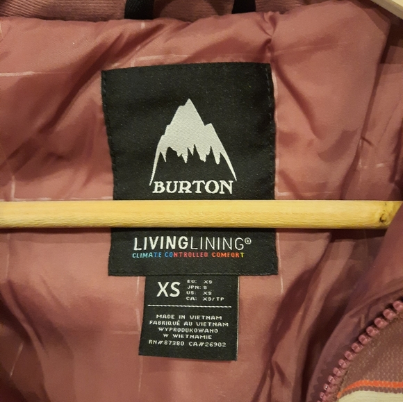 Burton insulated boarding jacket xsm EUC - Picture 4 of 7